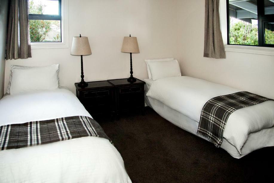 Pembroke Lodge Wanaka Ngoại thất bức ảnh